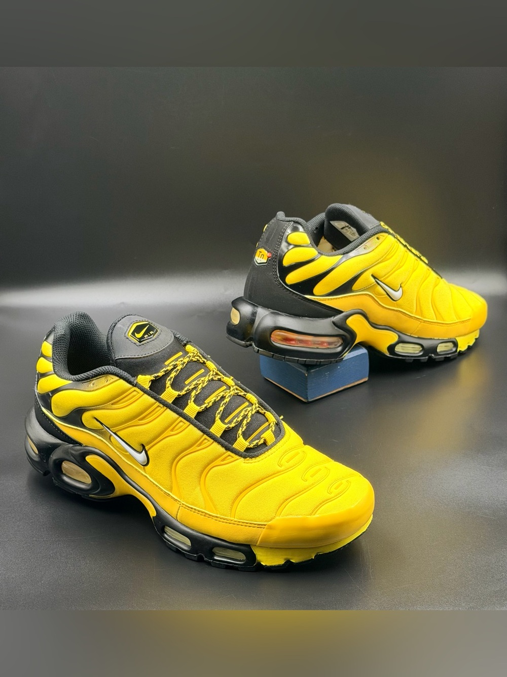 Nike Air Max Plus 'Frequency Pack' - Picture 6 of 11